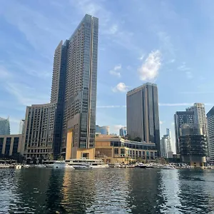 Отель Four Stars Marina Jbr, Дубай
