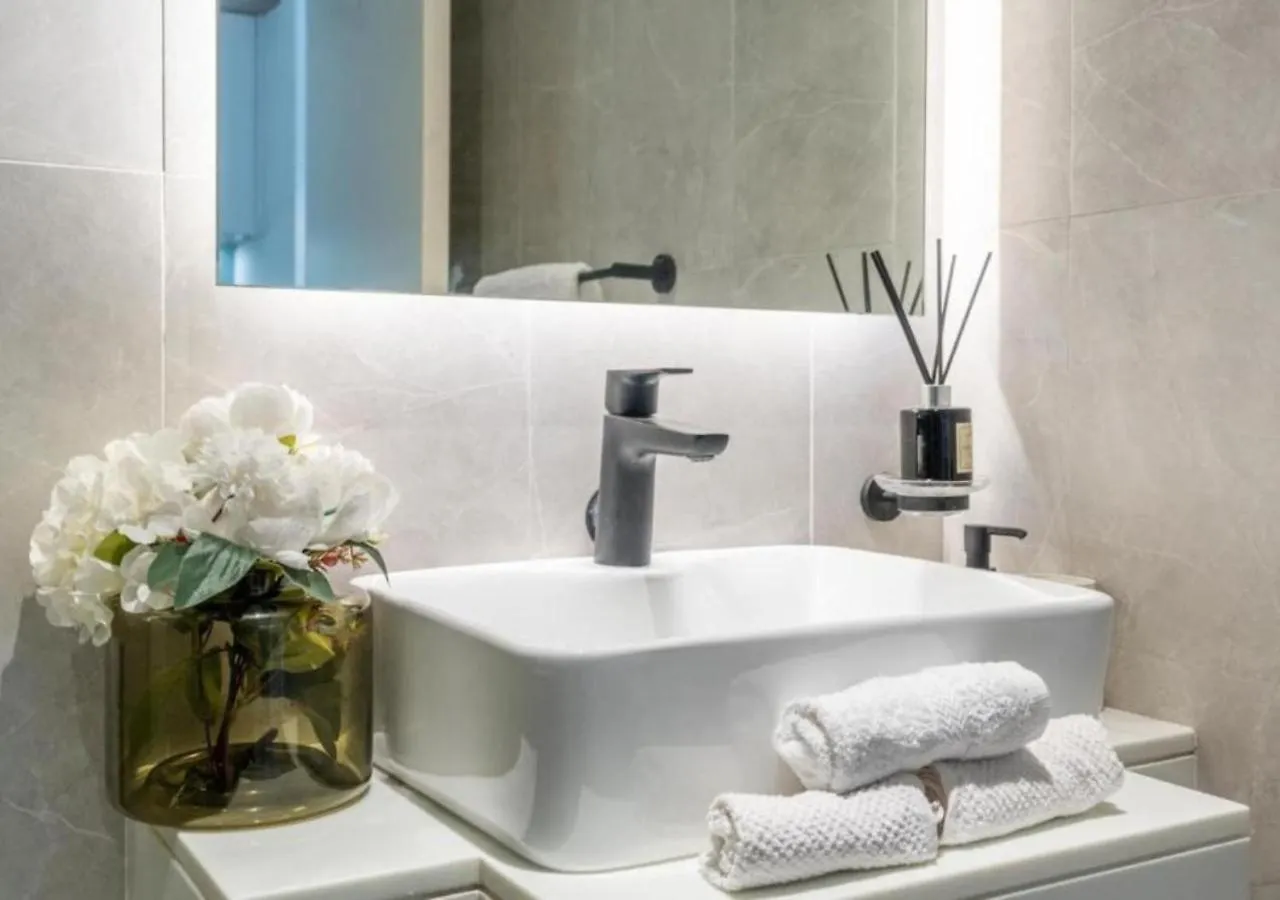 Stylish Noor 3 Studio With Poolside Views By Vibel Apartment Dubai