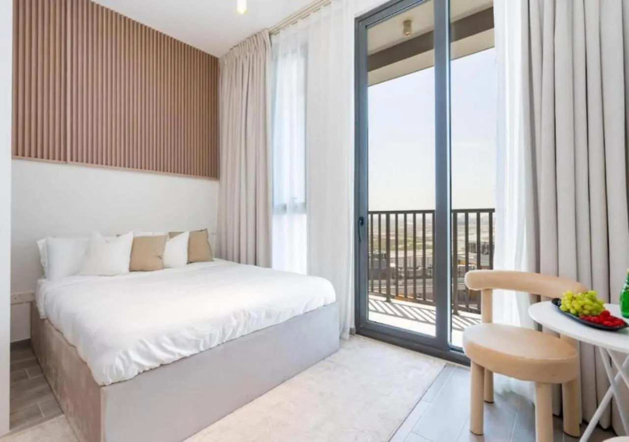 Stylish Noor 3 Studio With Poolside Views By Vibel Apartment Dubai United Arab Emirates