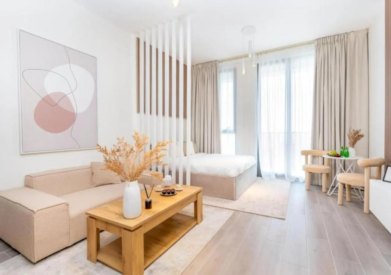 Stylish Noor 3 Studio With Poolside Views By Vibel Apartment Dubai